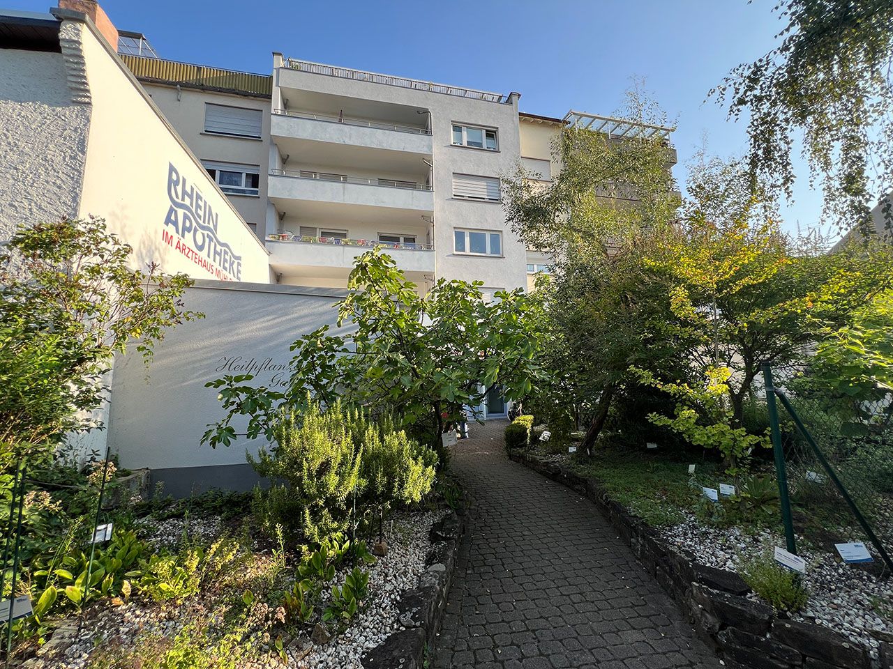 Heilpflanzengarten der Rhein-Apotheke Karlsruhe